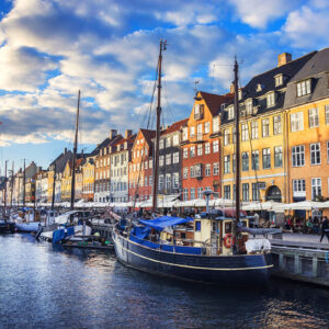 Tradizionali facciate colorate delle case di Copenhagen